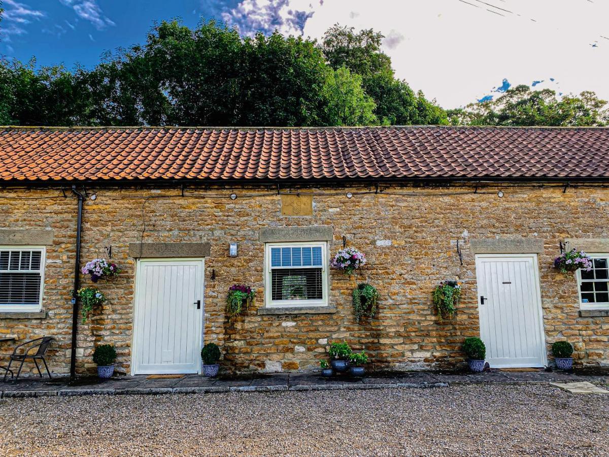 Old Orchard Cottage, Wykeham Scarborough Exterior photo